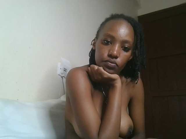 Scarleta live cam on BongaCams