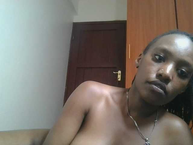 Scarleta live cam on BongaCams