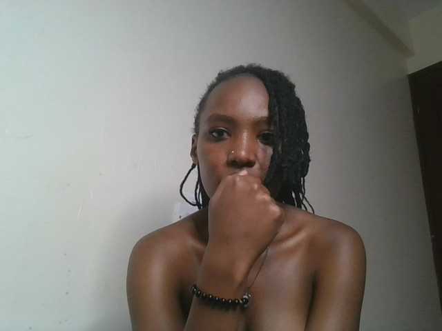 Scarleta live cam on BongaCams