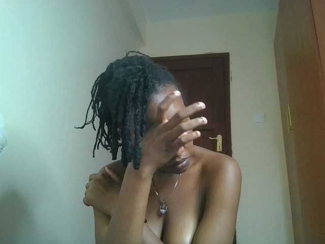 Scarleta live cam on BongaCams