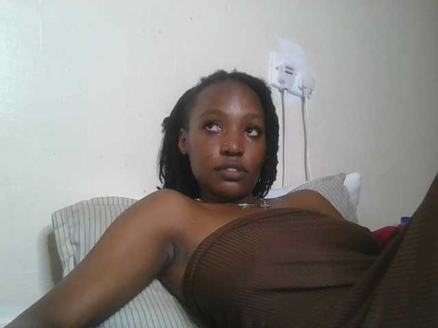 Scarleta live cam on BongaCams