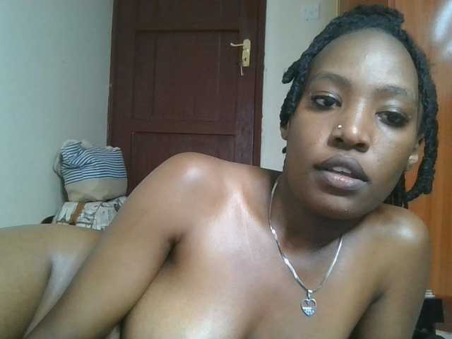 Scarleta live webcam show