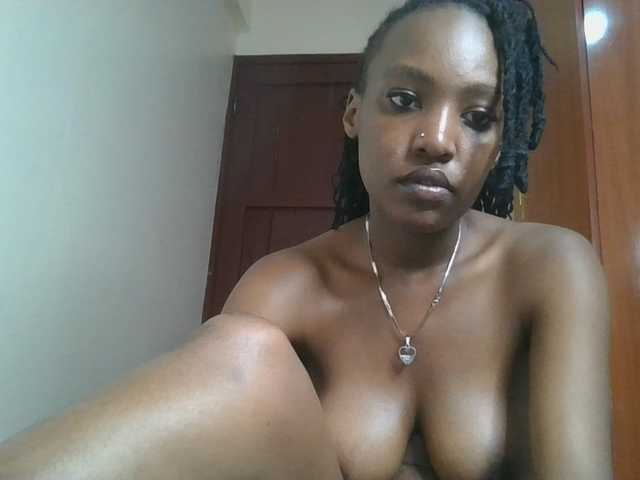 Scarleta live cam on BongaCams