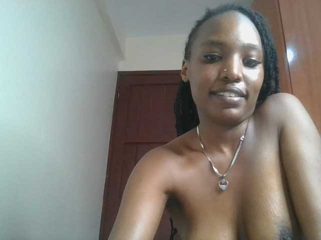 Scarleta live cam on BongaCams