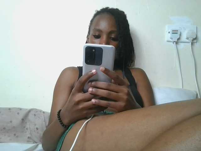 Scarleta live webcam show
