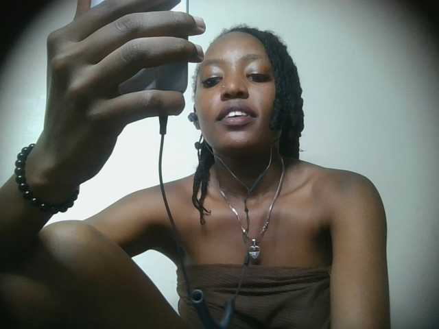 Scarleta live cam on BongaCams