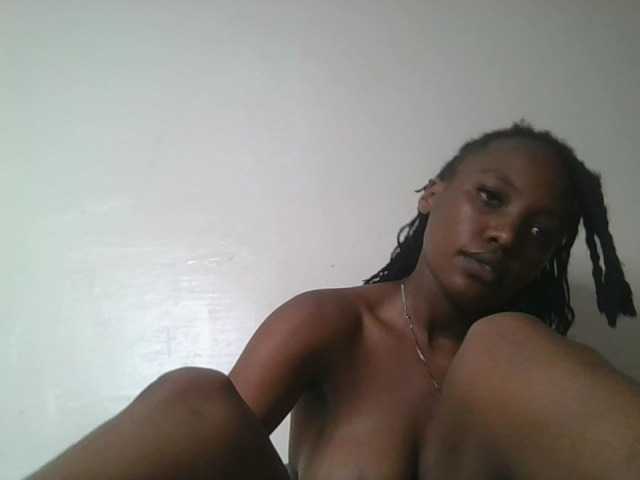 Scarleta live webcam show