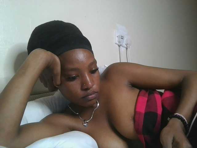 Scarleta live cam on BongaCams