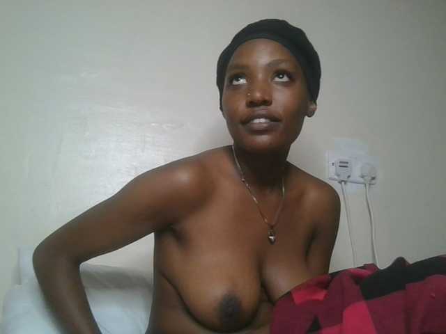 Scarleta live webcam show
