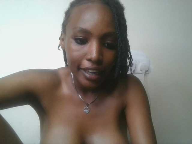 Scarleta live cam on BongaCams