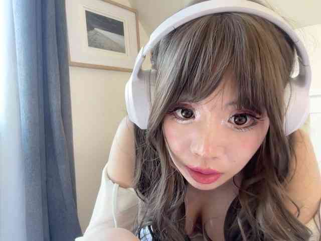 wokiki Sex Cam Show