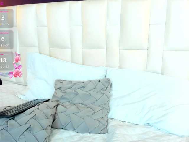 Erika-Thompson live cam on BongaCams