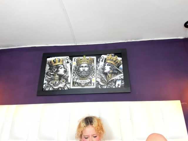Erika-Thompson live cam on BongaCams
