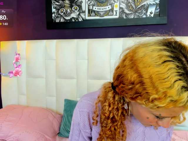 Erika-Thompson live cam on BongaCams