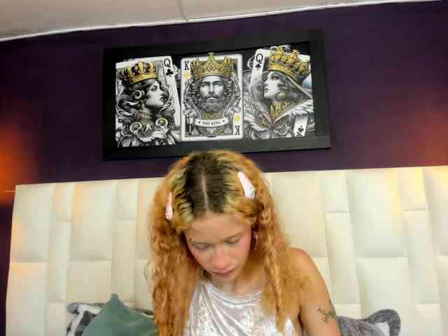 Erika-Thompson webcam
