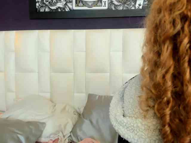 Erika-Thompson webcam