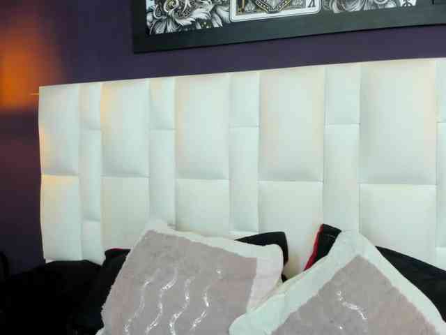 Erika-Thompson webcam