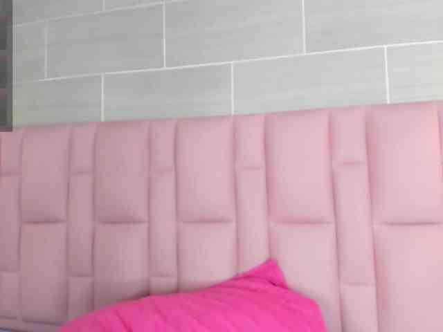 Erika-Thompson webcam