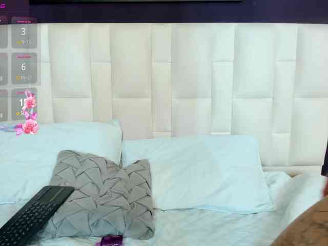 Erika-Thompson webcam
