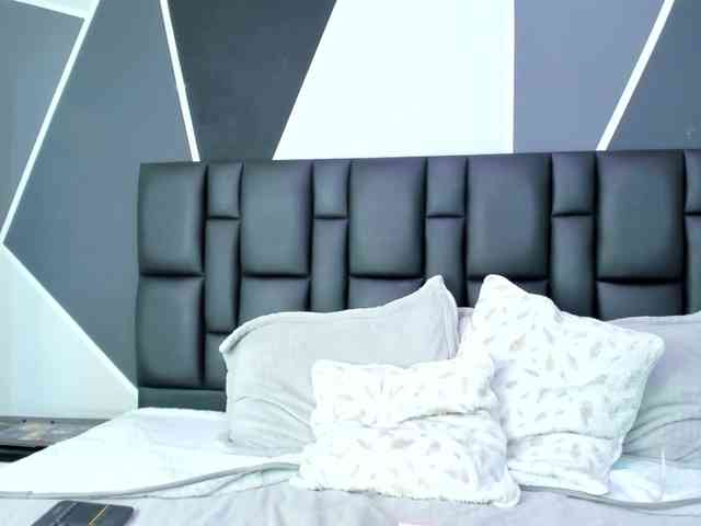 Erika-Thompson webcam