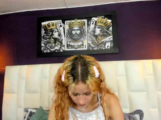 Erika-Thompson webcam