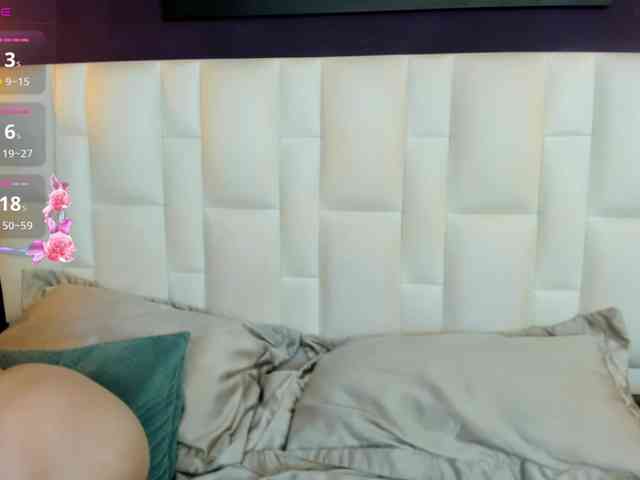 Erika-Thompson webcam