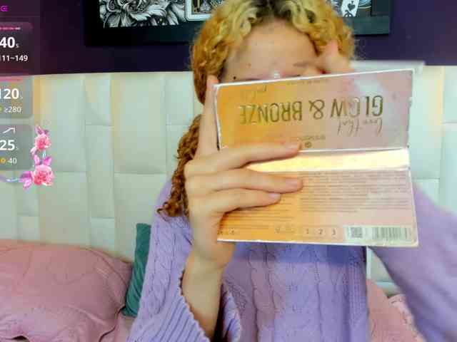 Erika-Thompson webcam