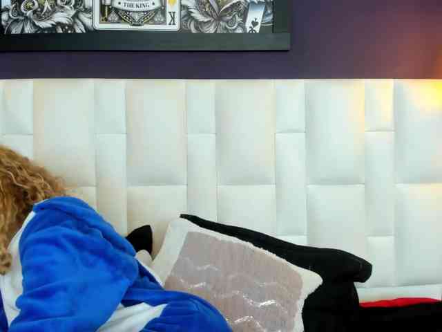 Erika-Thompson webcam