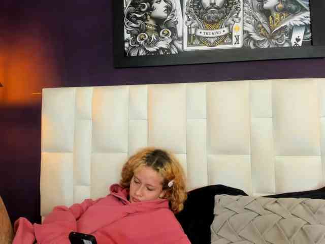 Erika-Thompson webcam