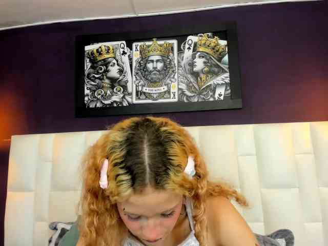 Erika-Thompson webcam