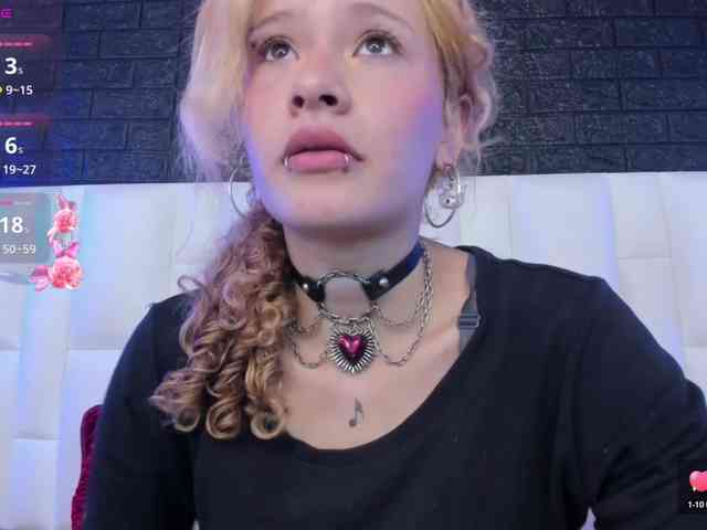 Erika-Thompson webcam
