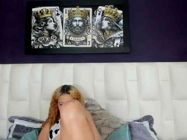 Erika-Thompson webcam