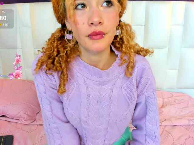 Erika-Thompson webcam