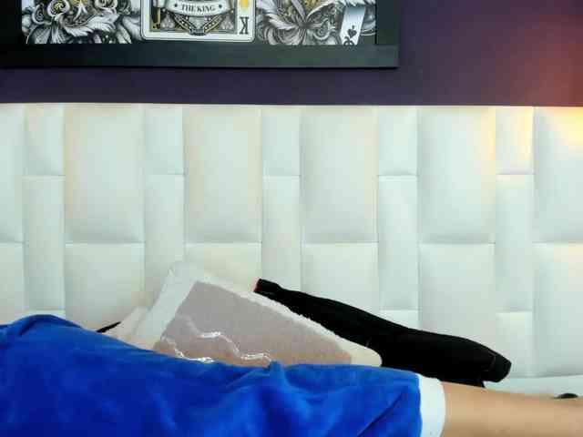 Erika-Thompson webcam