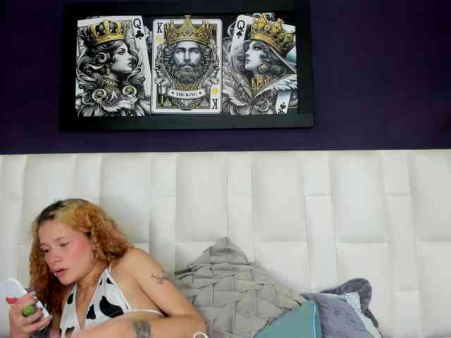 Erika-Thompson webcam