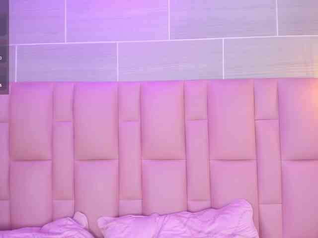 Erika-Thompson webcam