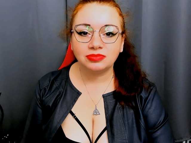 MistressElisabeth live cam preview