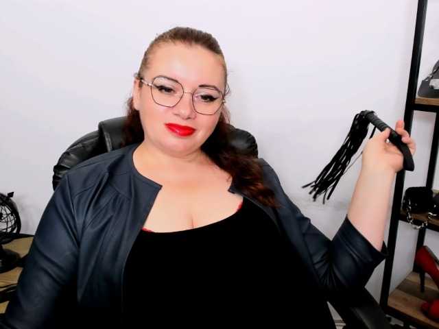 ElisabethAmore live cam