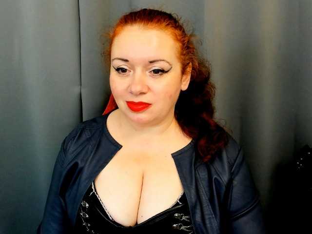 ElisabethAmore, en vivo ahora en BongaCams