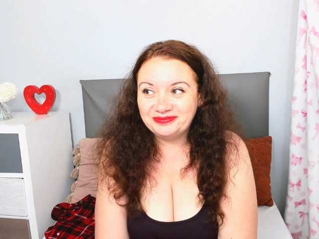 ElisabethAmore live webcam show