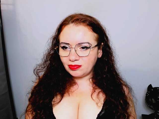 MistressElisabeth live cam preview