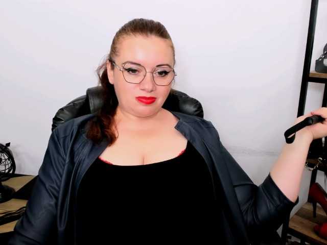 ElisabethAmore live cam