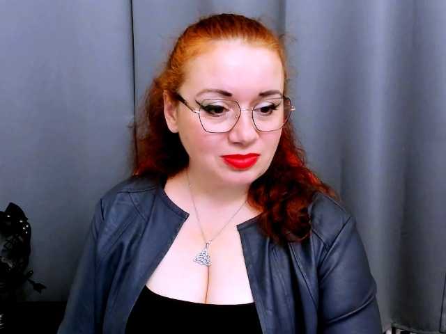 MistressElisabeth live cam preview