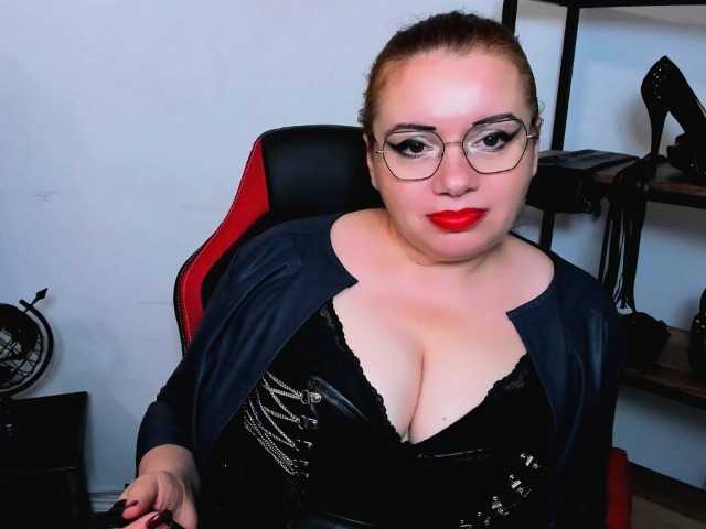 MistressElisabeth live cam preview
