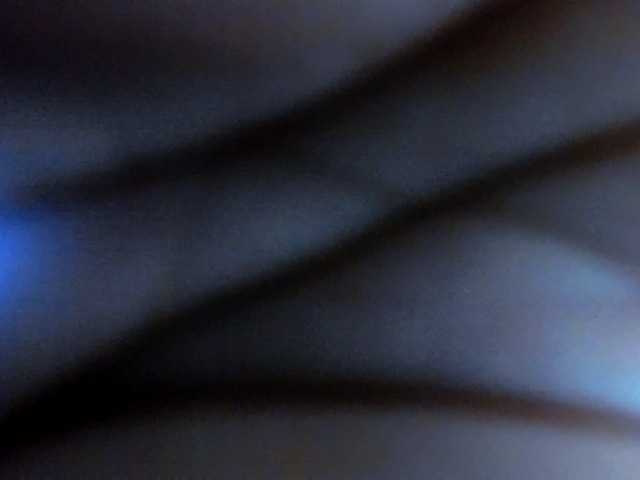 ElisabethAmore live cam on BongaCams