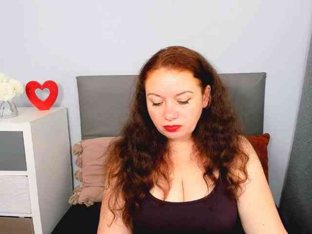 ElisabethAmore webcam