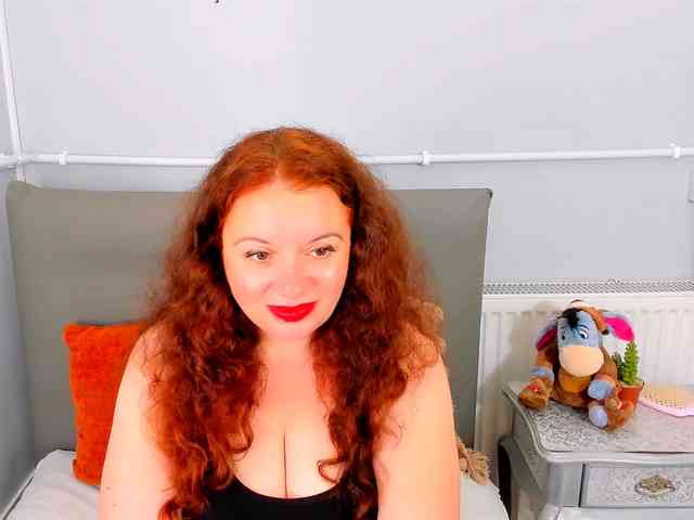 ElisabethAmore webcam