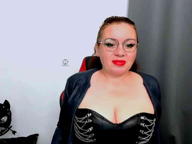 MistressElisabeth webcam