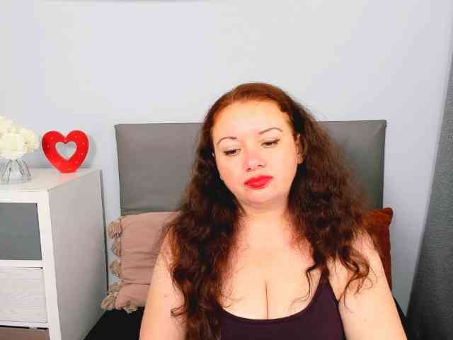 ElisabethAmore webcam
