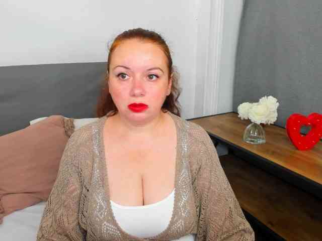 ElisabethAmore webcam